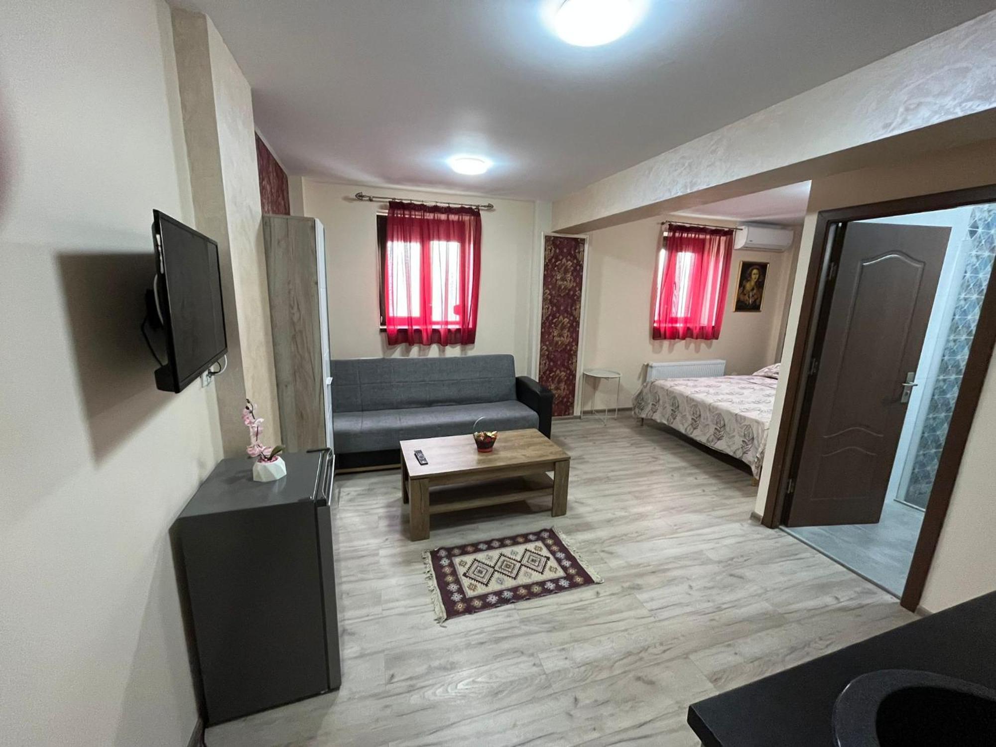 Galaţi Solaria Apartment מראה חיצוני תמונה